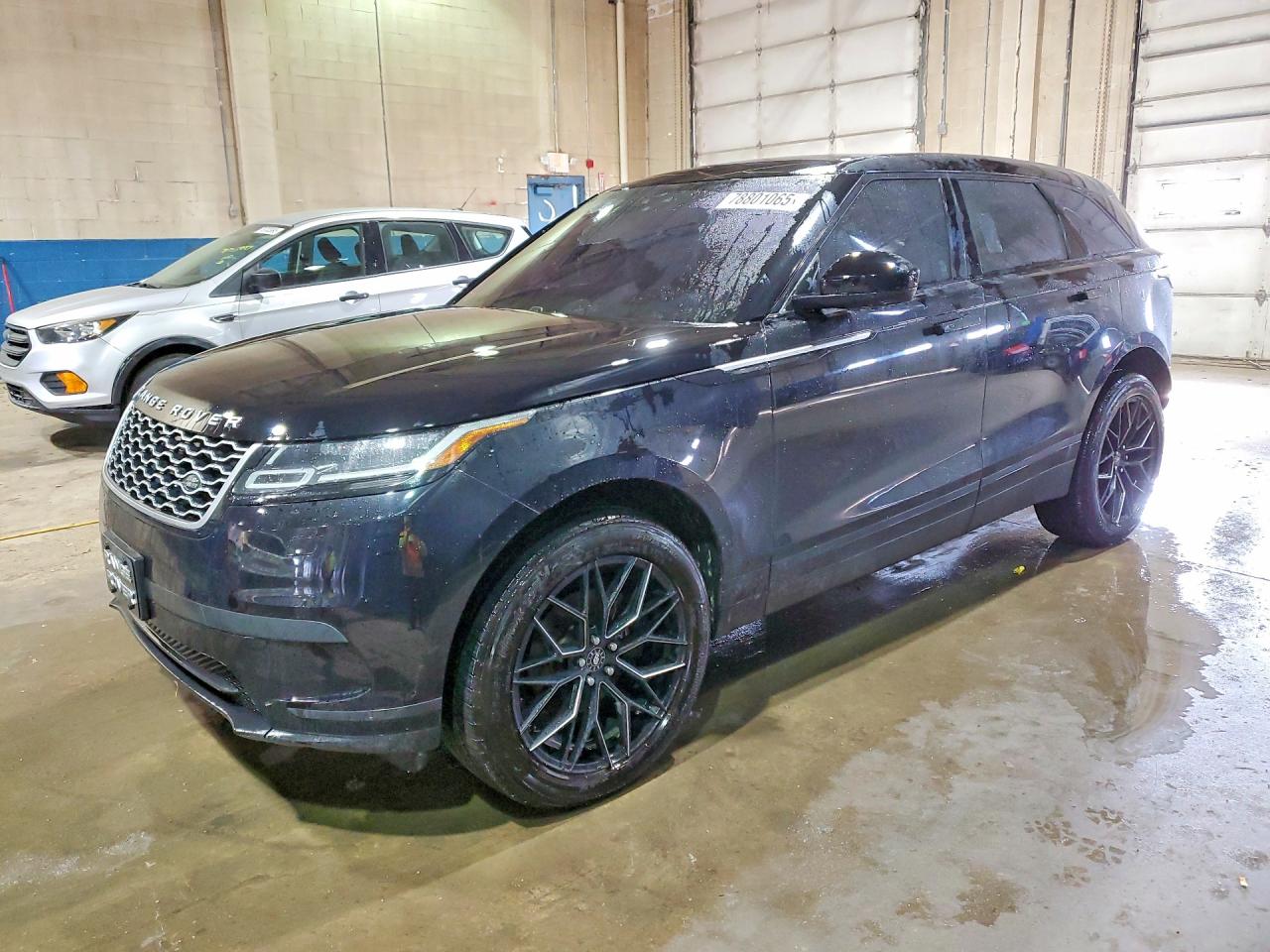 2018 Land Rangerover VIN SALYB2RN0JA718630 photo 1