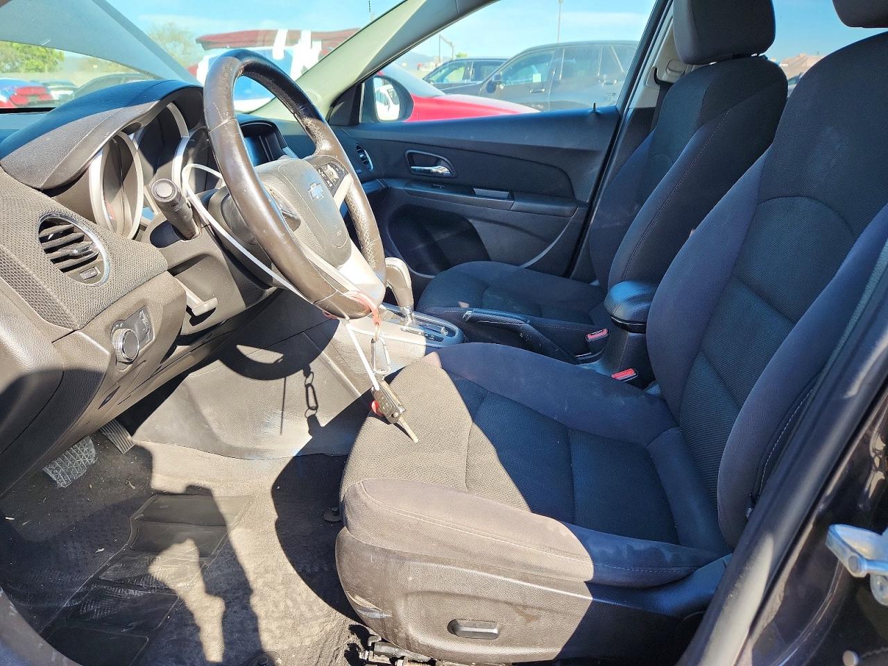 2014 Chevrolet Cruze VIN 1G1PC5SB1E7306701 photo 7