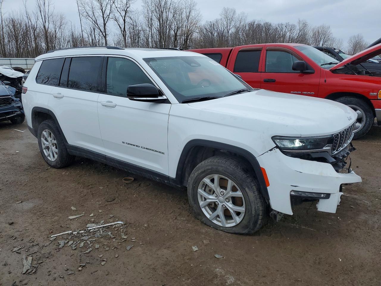 2024 Jeep Grand cher VIN 1C4RJKBG2R8917093 photo 4