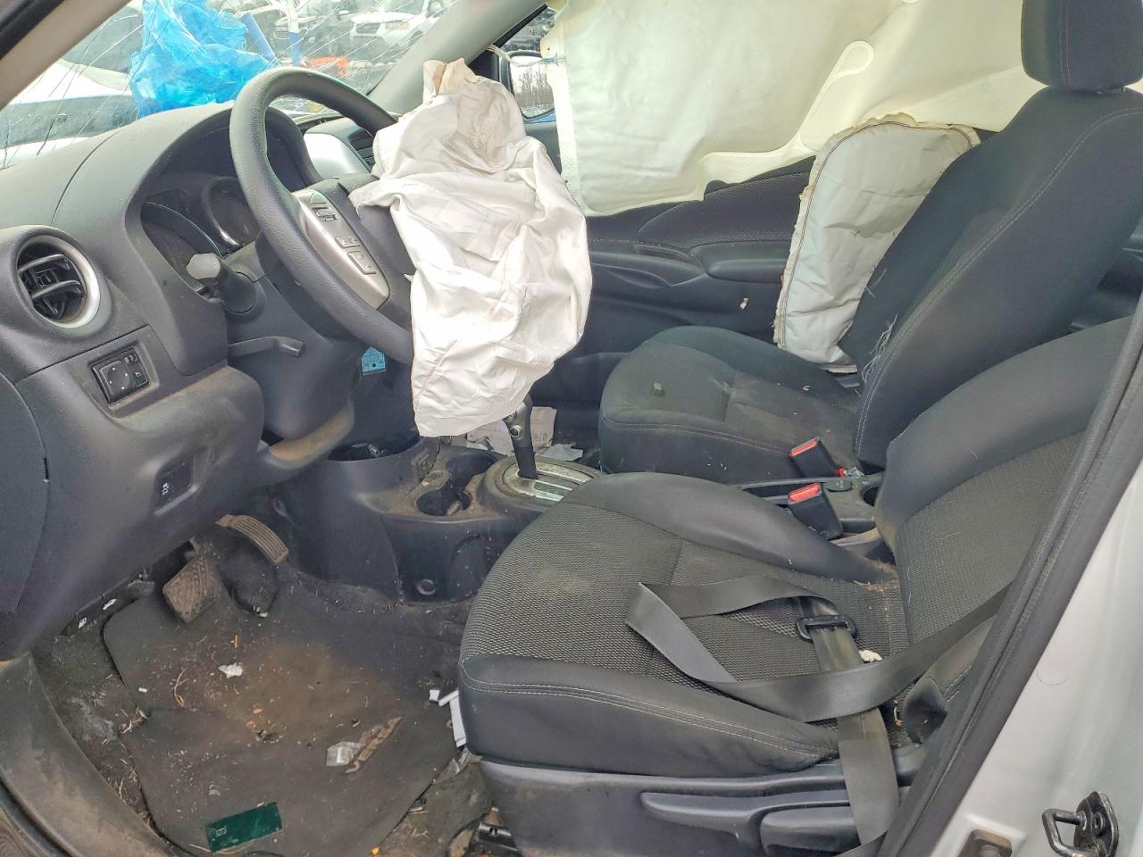 2019 Niss Versa VIN 3N1CN7AP2KL838445 photo 7