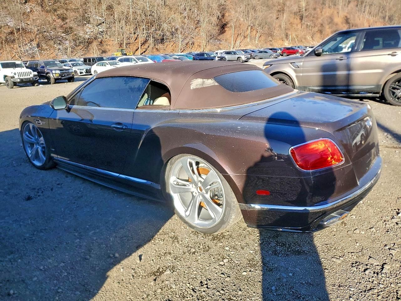 2016 Bentley Continenta VIN SCBGH3ZA8GC056834 photo 2