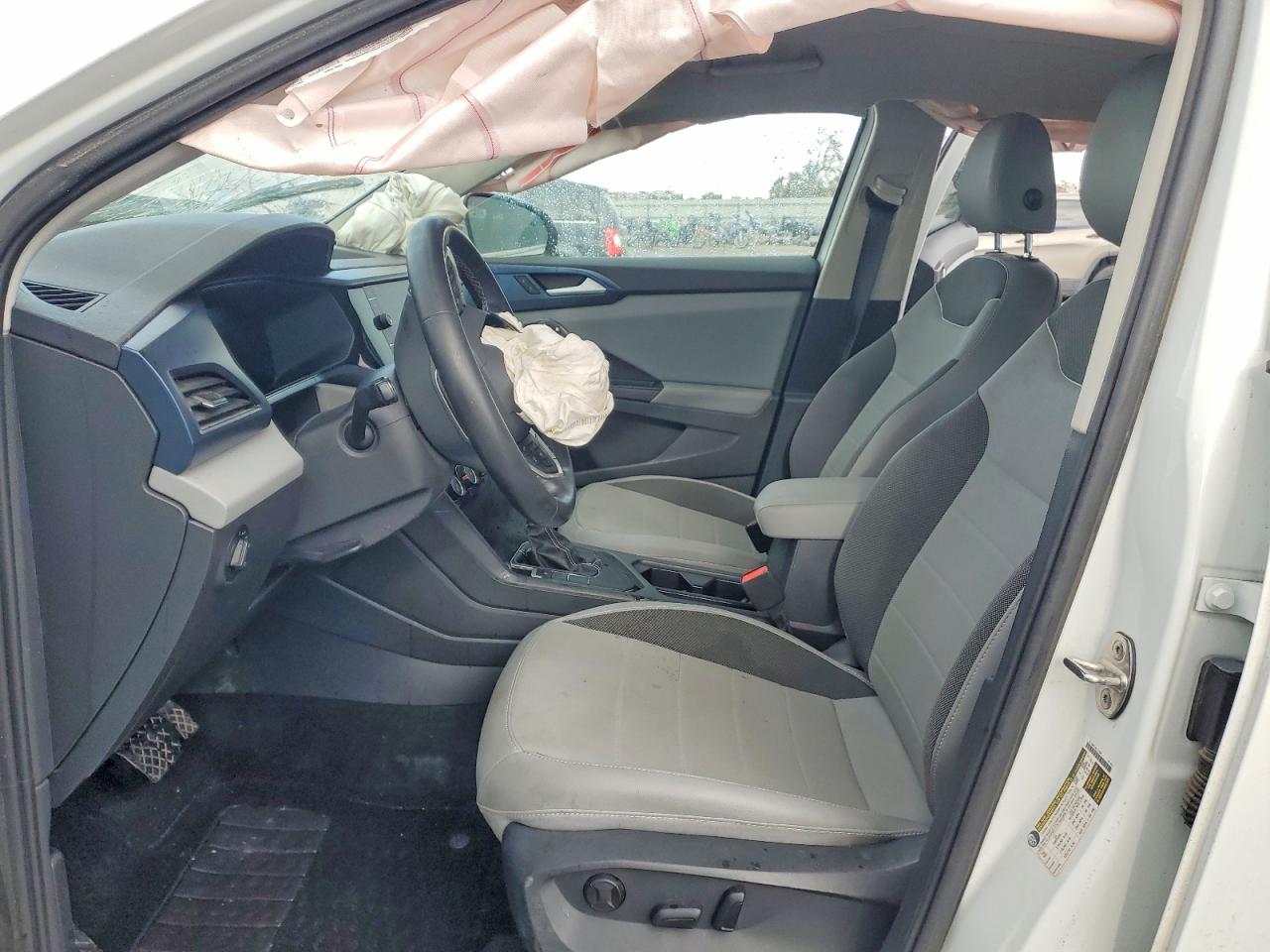 2023 Volkswagen Taos se VIN 3VVSX7B25PM361857 photo 7