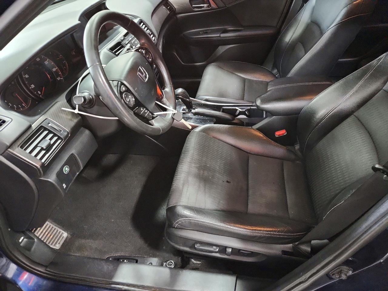 2017 Honda Accord VIN 1HGCR2F53HA235937 photo 7