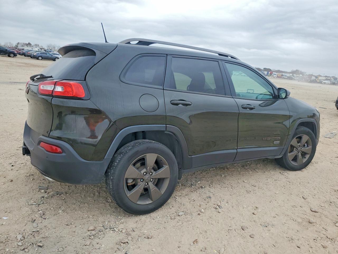 2017 Jeep Grand cher VIN 1C4PJMCS0HW525617 photo 3