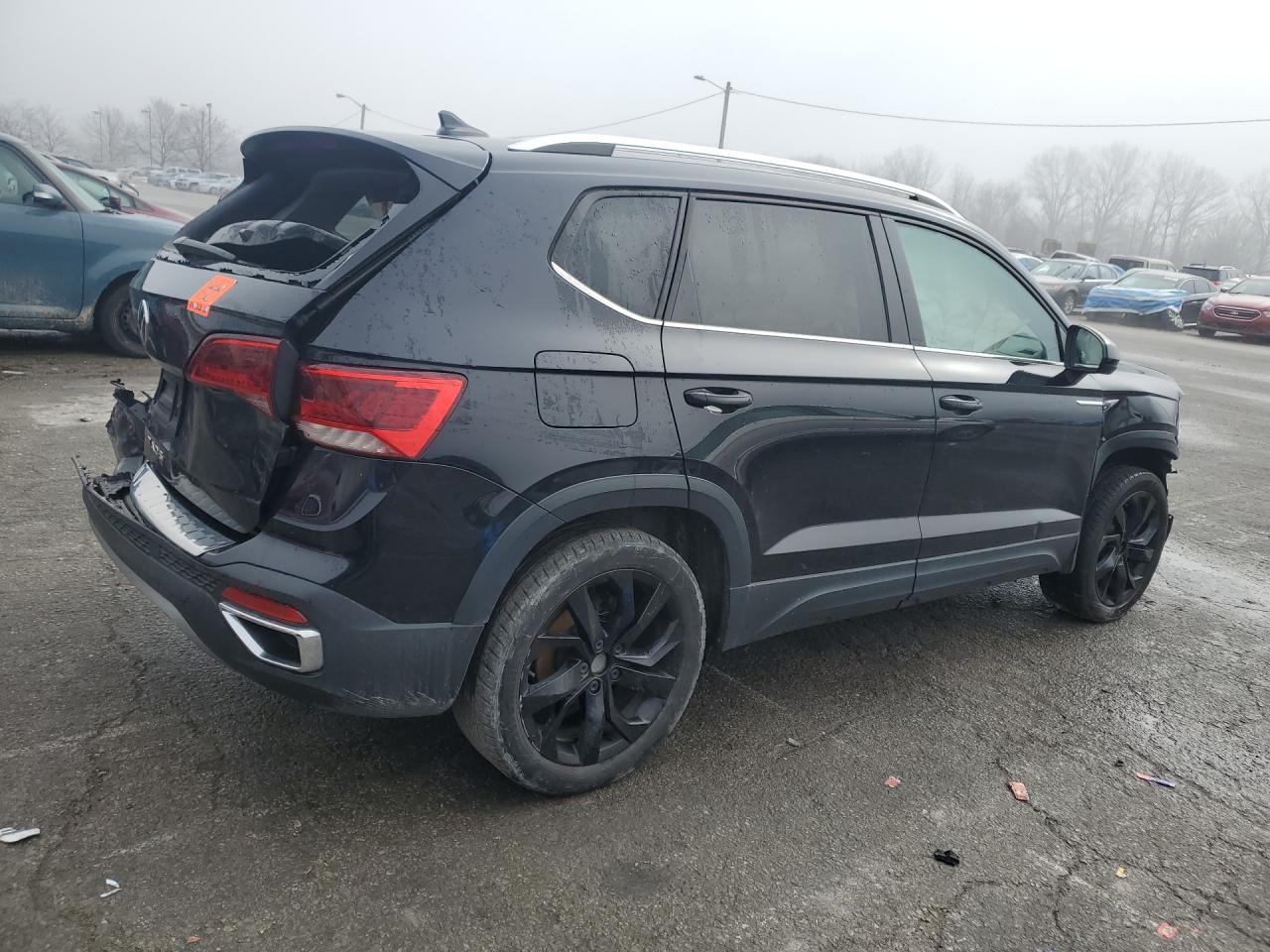 2023 Volkswagen Taos se VIN 3VVEX7B21PM323152 photo 3