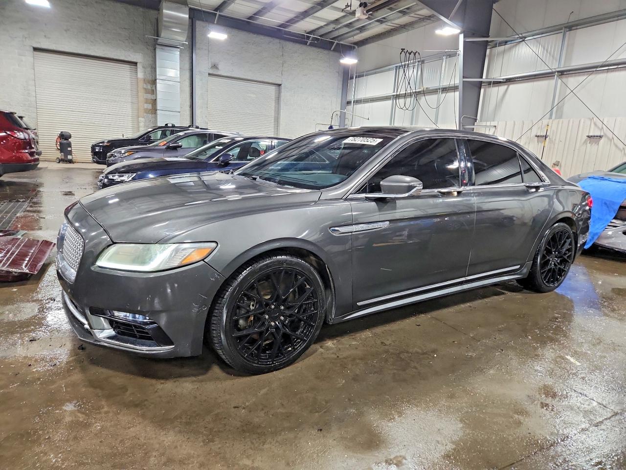 2017 Lincoln Continental VIN 1LN6L9NC8H5624356 photo 1