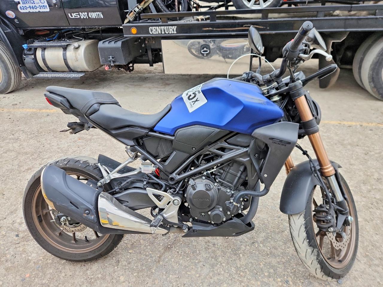 2022 Honda Cb cycle VIN MLHNC5557N5200380 photo 1