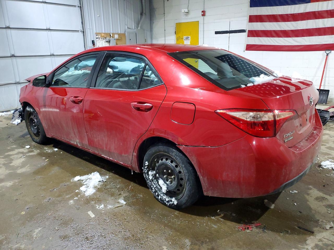 2018 Corolla VIN 2T1BURHE9JC093495 photo 2