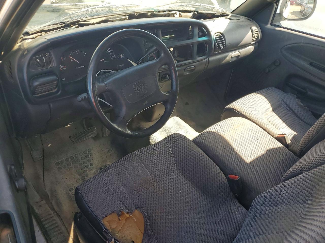 1999 DODGE All models VIN 1B7HC13Y2XJ597500 photo 8