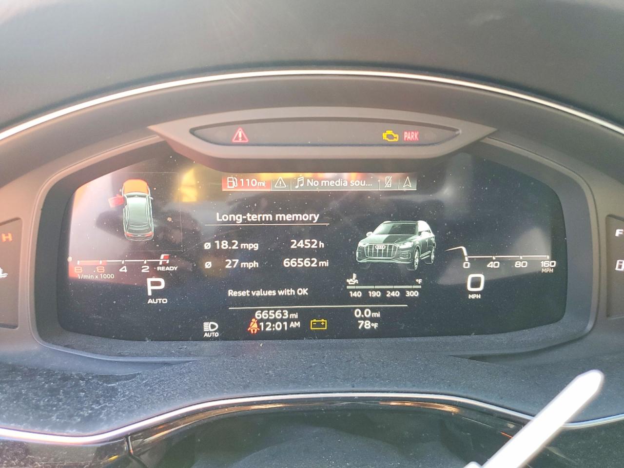 2021 Audi Q7 VIN WA1LXAF79MD025118 photo 9