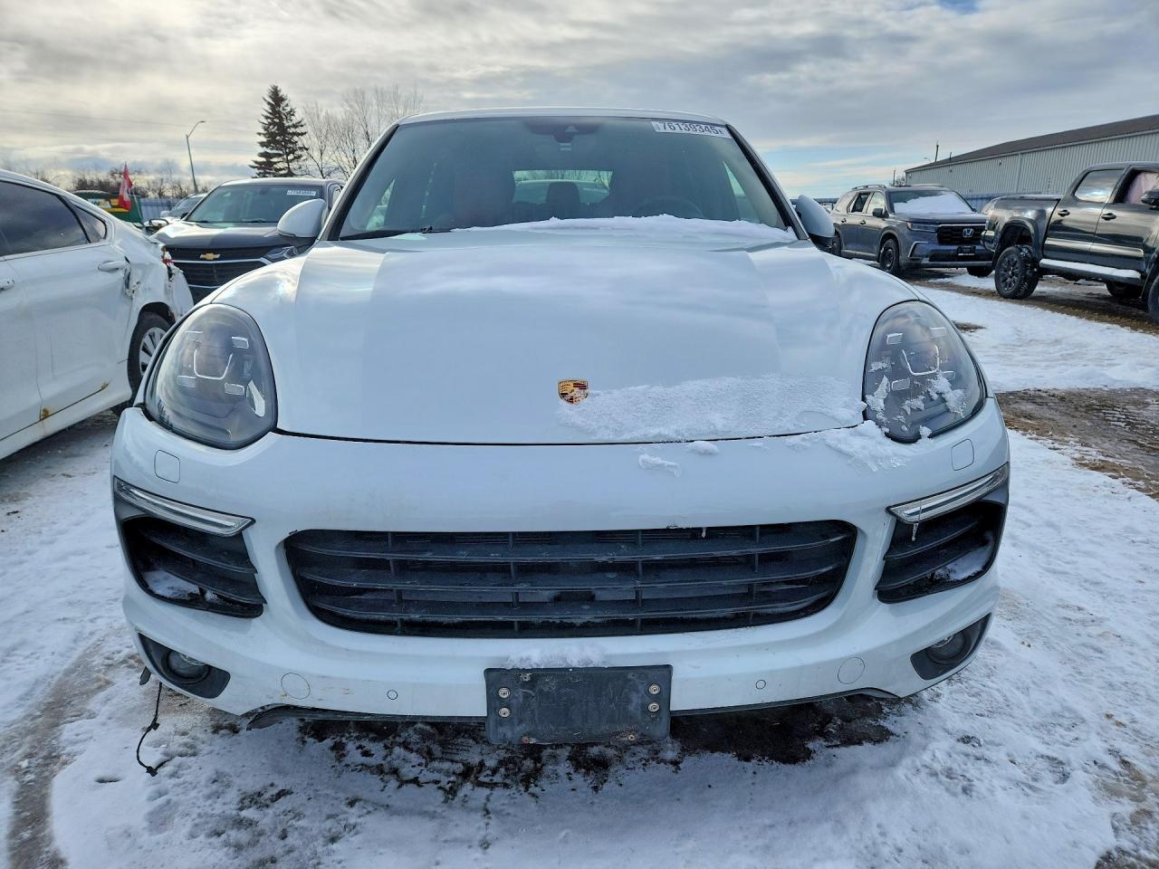 2017 Porsche Cayenne VIN WP1AA2A25HKA90144 photo 5