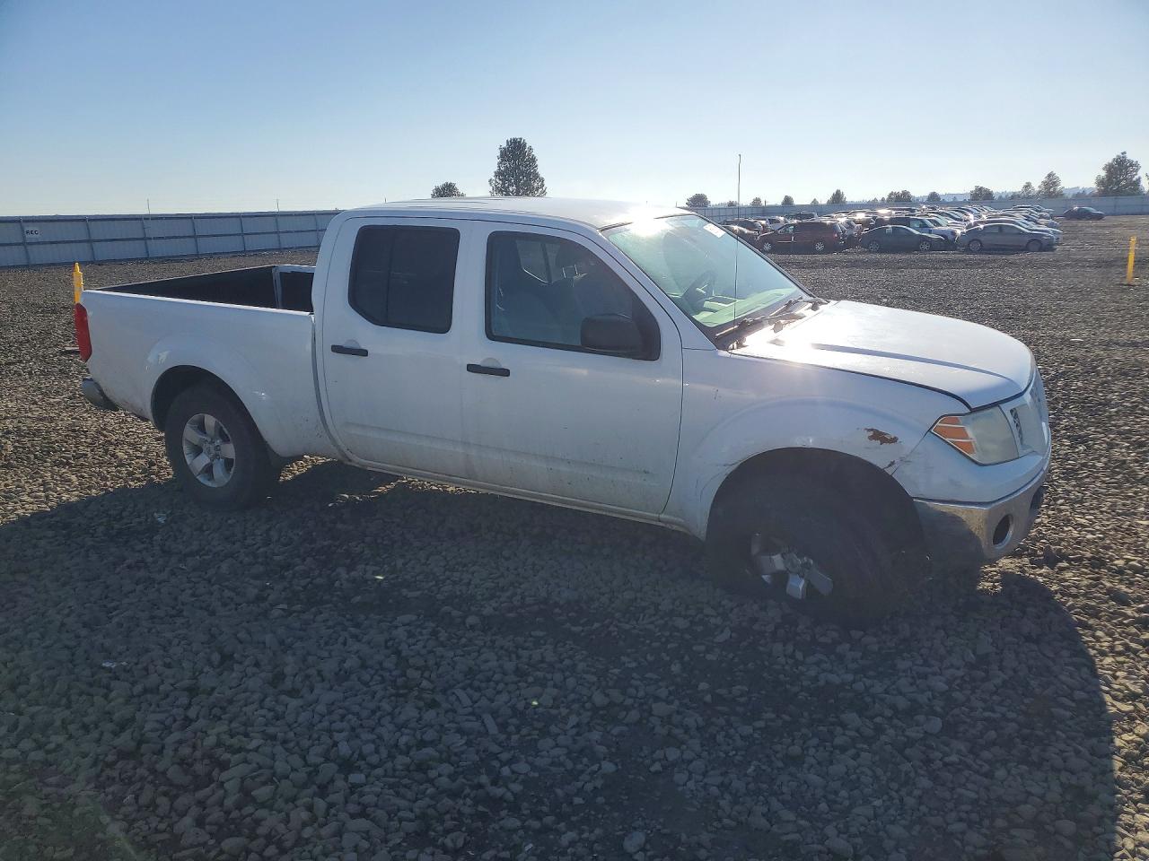 2010 NISS Frontier VIN 1N6AD0FV0AC423833 photo 4