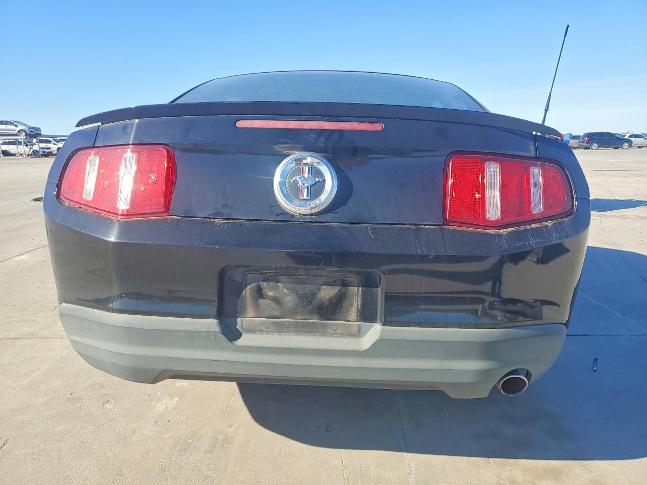 2010 Ford All models VIN 1ZVBP8AN1A5166090 photo 6