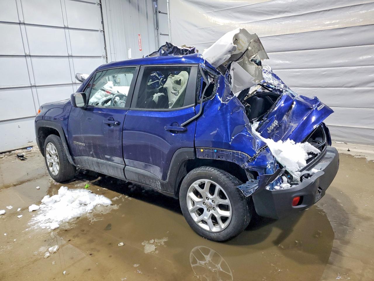 2017 Jeep Renegade VIN ZACCJBBB9HPG13390 photo 2