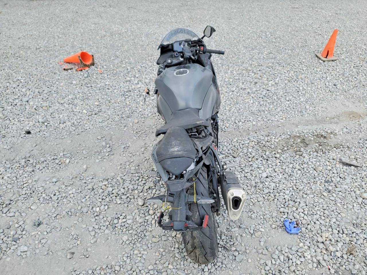 2025 Kawasaki Ninja 600 VIN JKBZXJJ19SA027023 photo 6