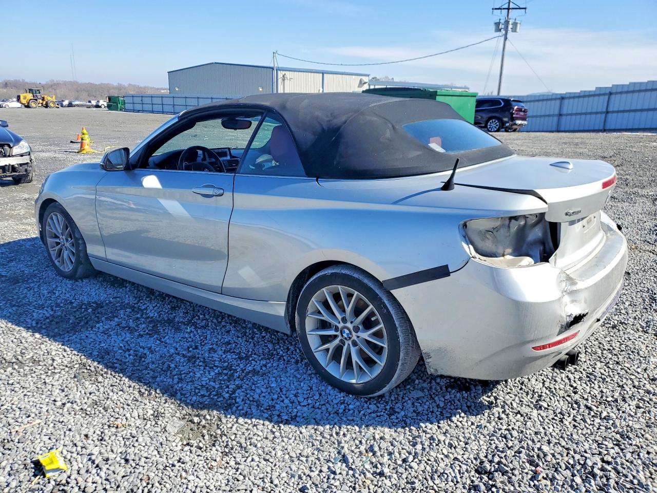 2016 BMW 2 series VIN WBA1L9C51GV324771 photo 2