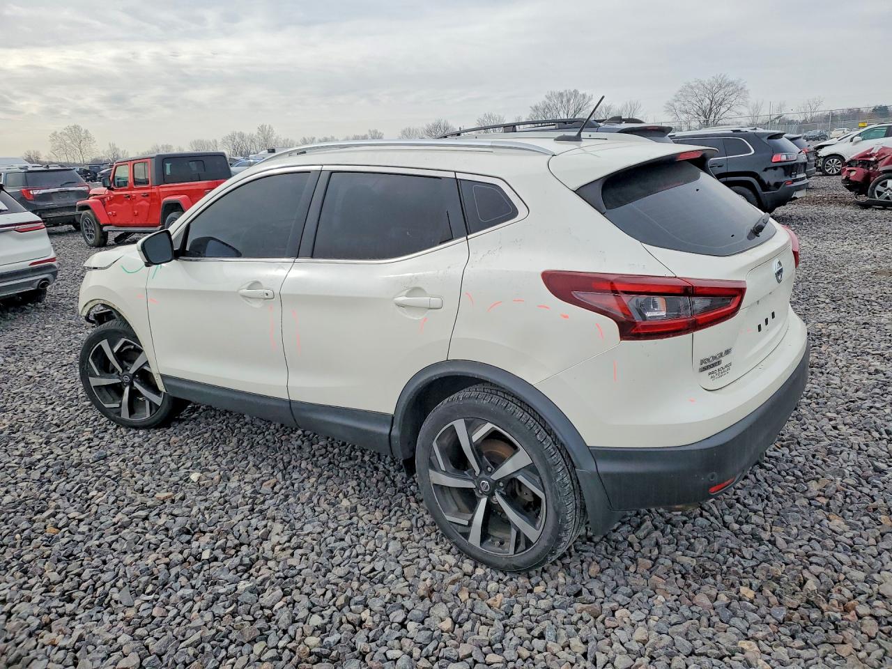 2020 NISS Rogue VIN JN1BJ1CW4LW368388 photo 2