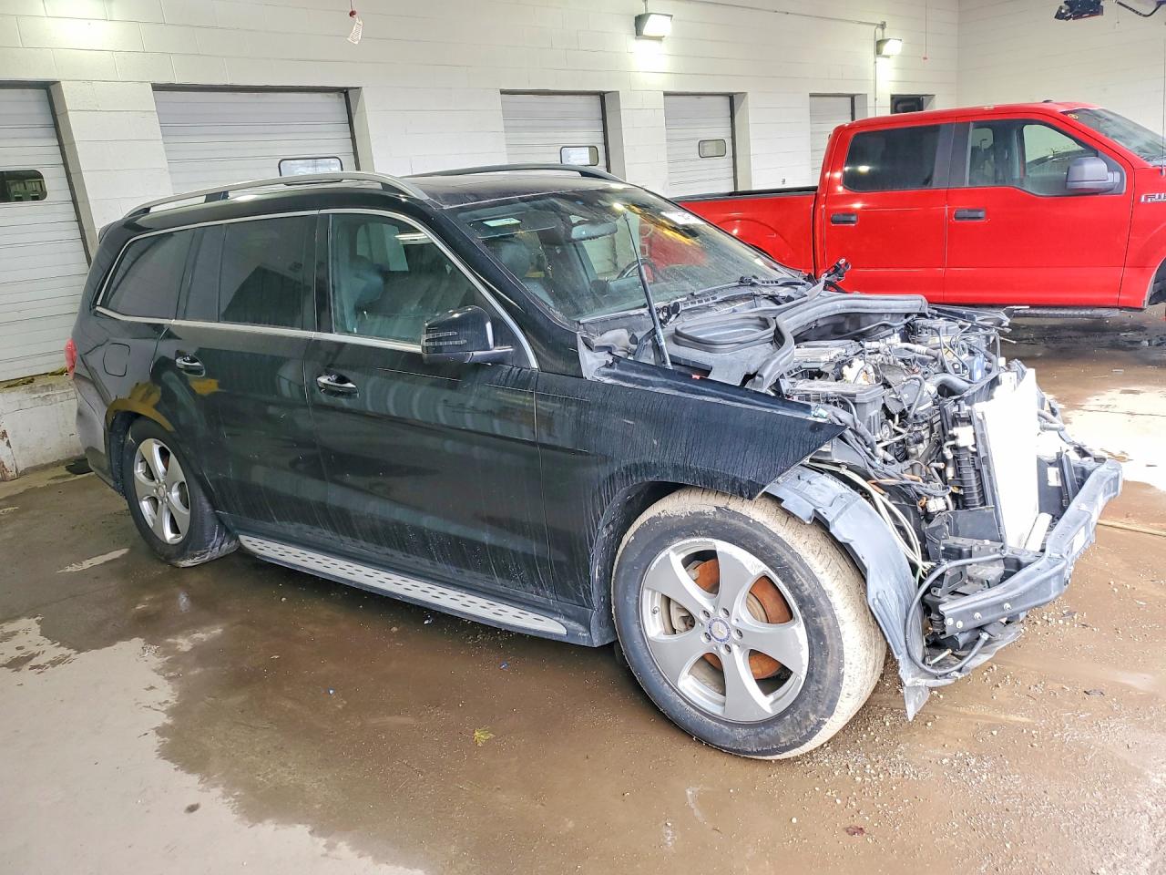 2017 Mercedes-Benz Gls-class VIN 4JGDF6EE7HA842049 photo 4