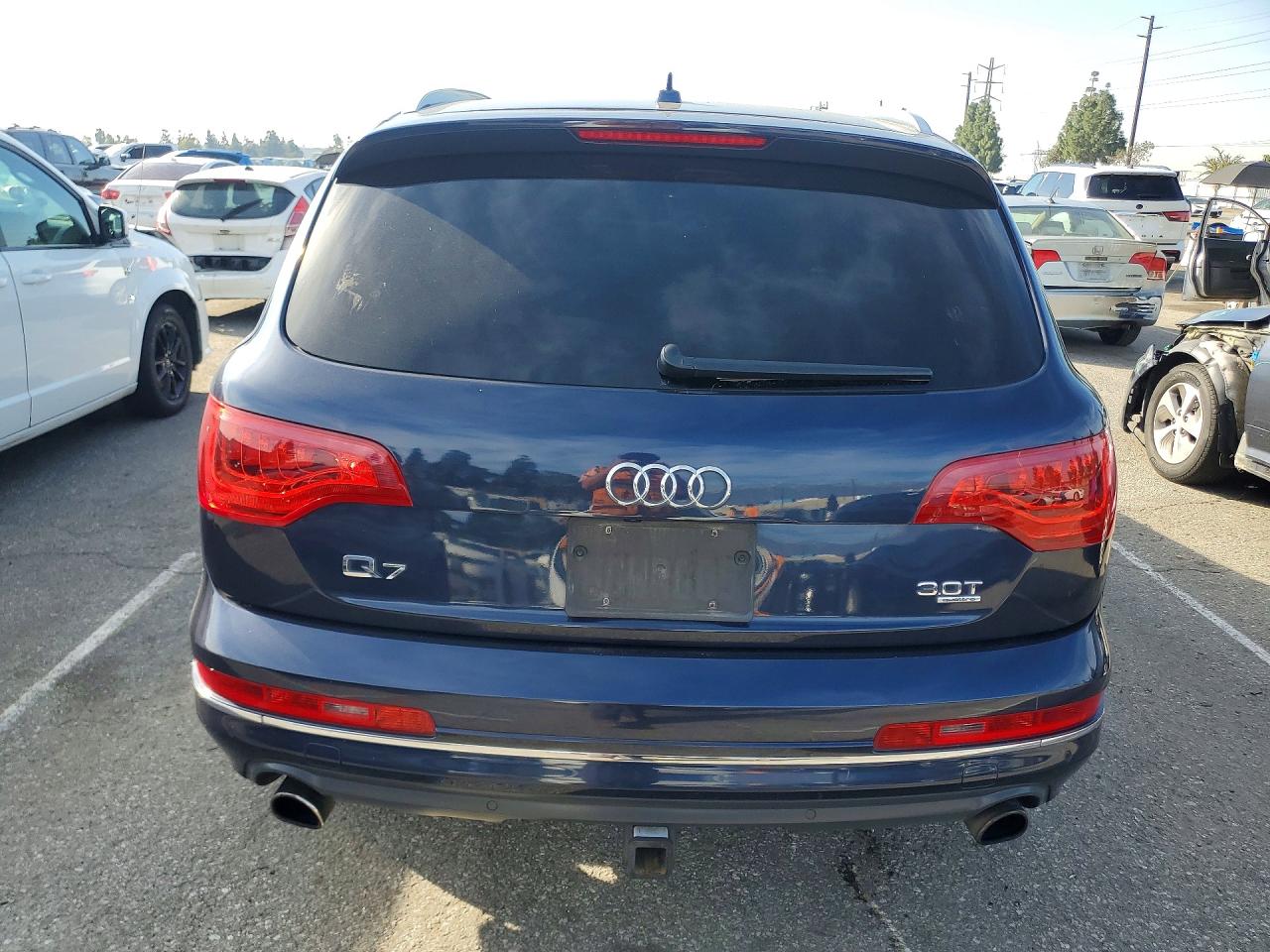 2015 Audi Q7 VIN WA1CGAFE8FD014239 photo 6