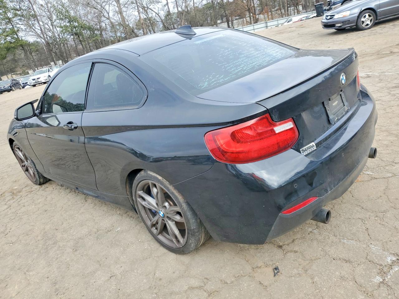 2015 BMW M2 VIN WBA1J7C51FV358878 photo 2