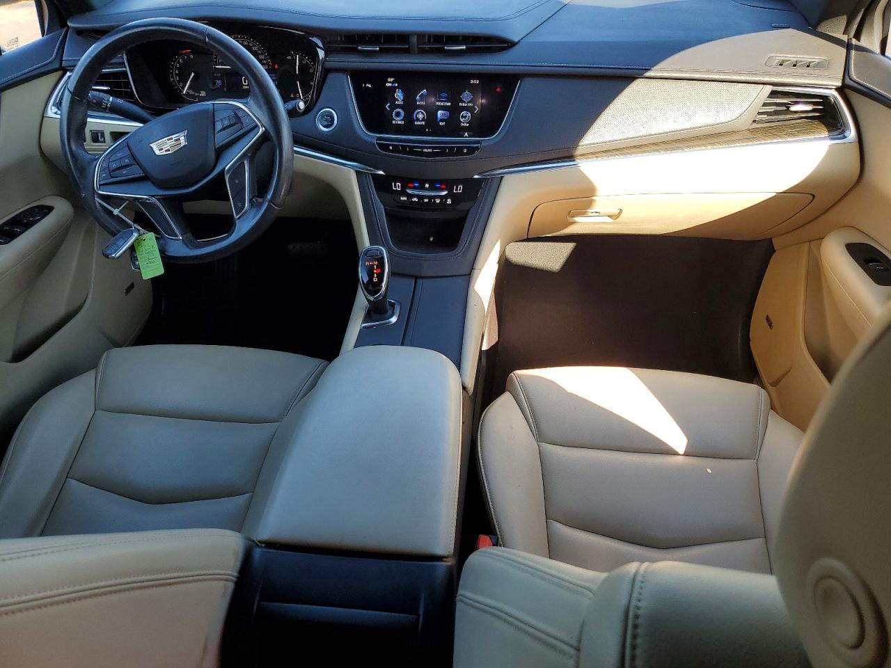 2018 Cadillac Xt5 VIN 1GYKNARSXJZ176355 photo 8