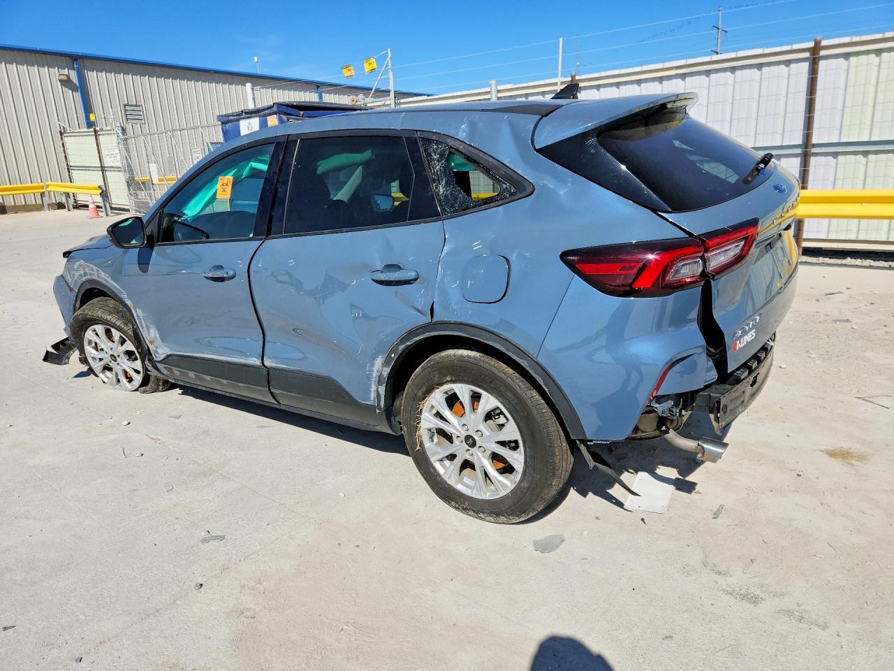 2025 Ford Escape act VIN 1FMCU0GN6SUA20585 photo 2