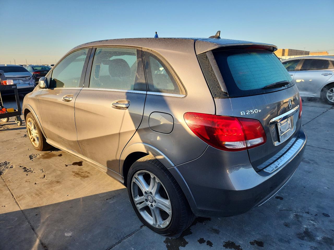 2017 Mercedes-Benz B-class VIN WDDVP9AB6HJ012302 photo 2