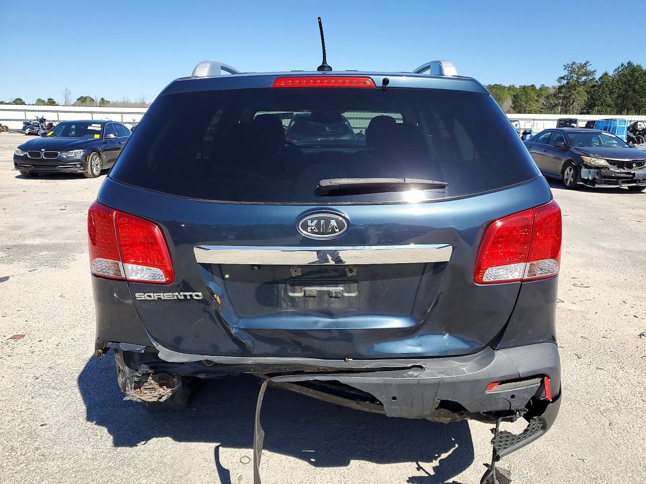 2012 Kia Sorento VIN 5XYKT4A62CG188609 photo 6