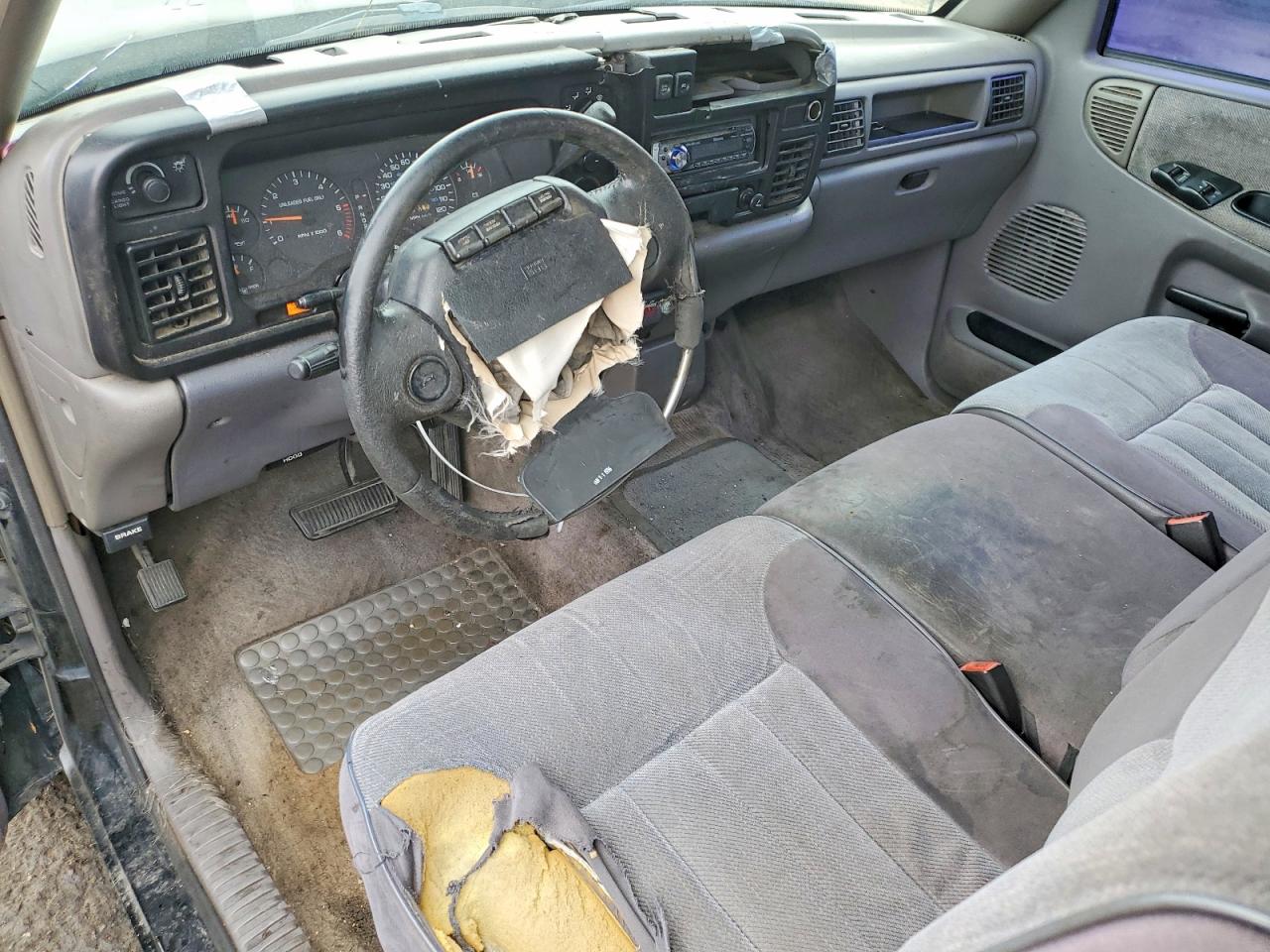 1996 DODGE All models VIN 1B7HC16Y3TS646977 photo 8