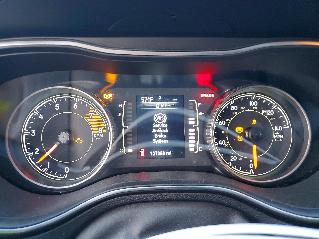 2019 Jeep Grand cher VIN 1C4PJLCX2KD353681 photo 9