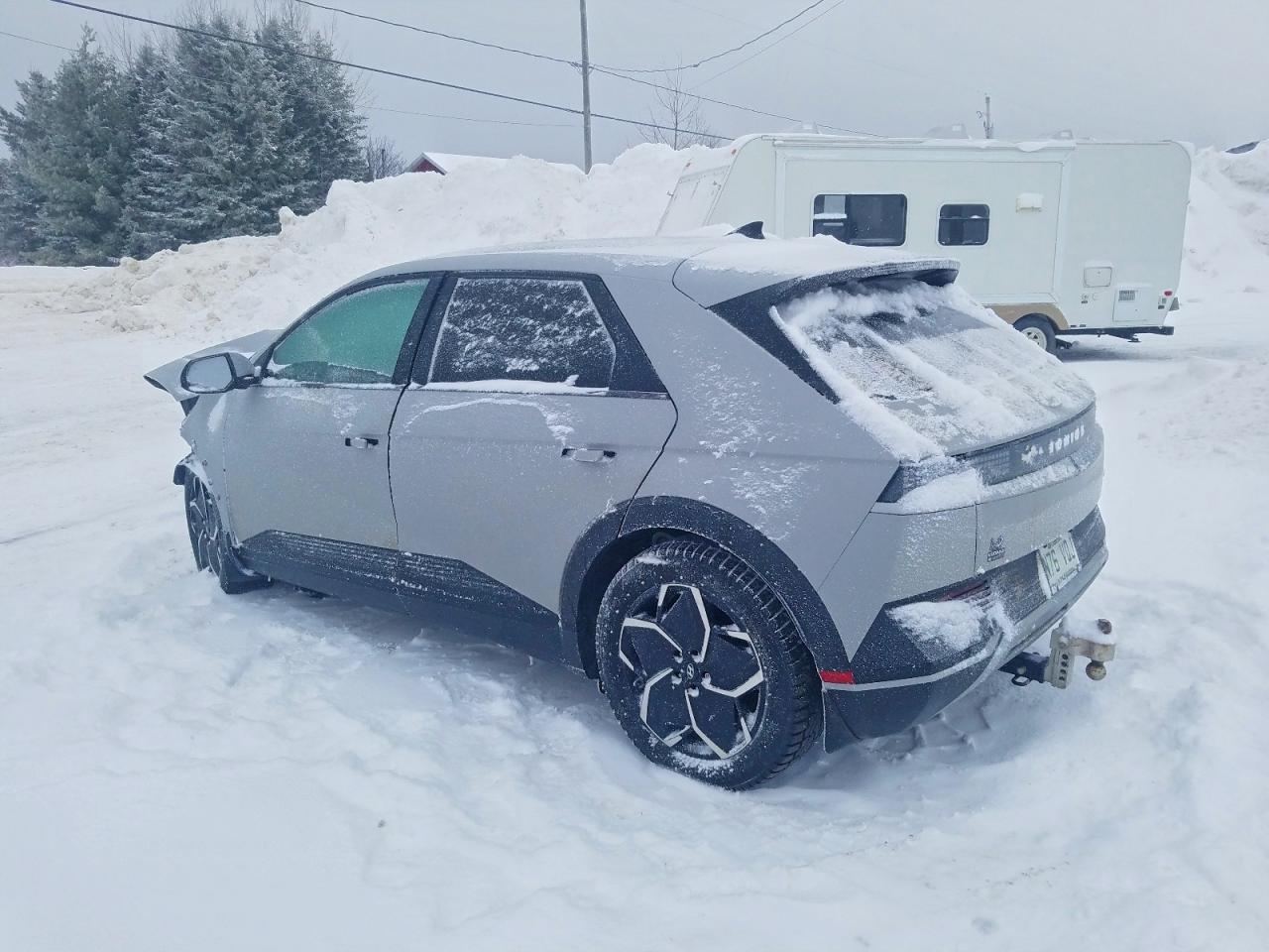 2024 Hyundai Ioniq VIN KM8KNDDF2RU325072 photo 2