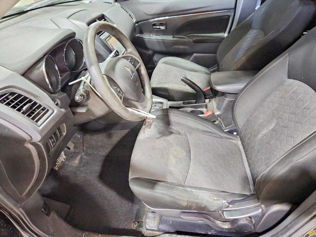 2021 Mitsubishi Outlander sport VIN JA4ARUAU7MU010021 photo 7