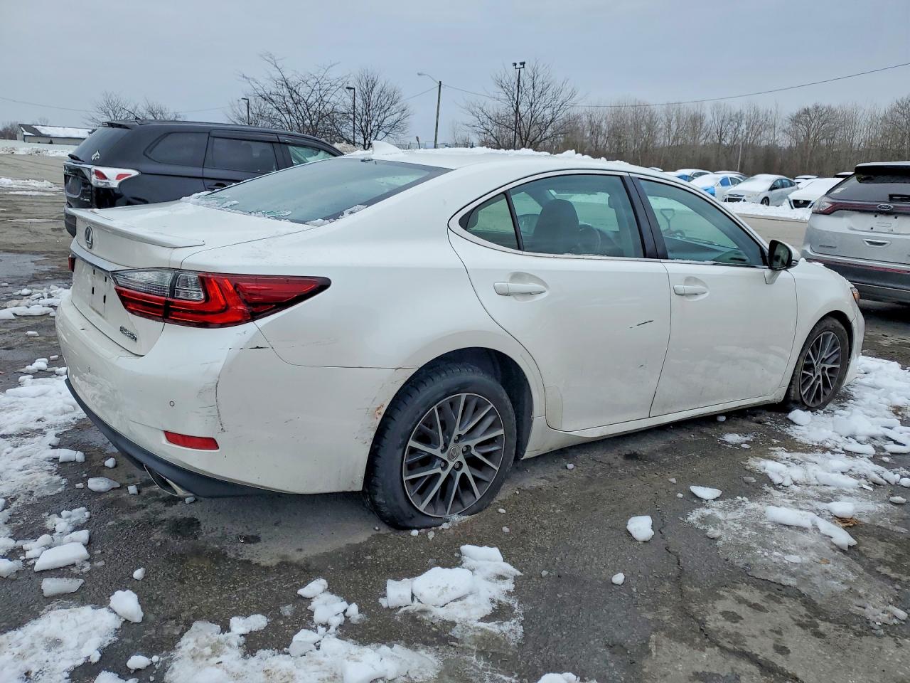 2016 Lexus ES350 VIN 58ABK1GG2GU019846 photo 3