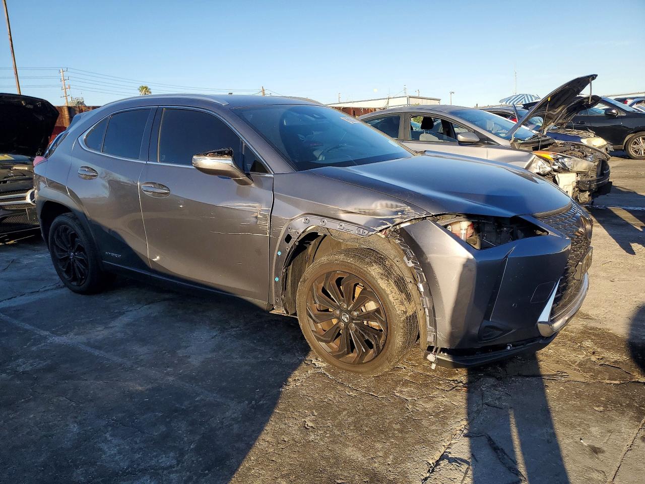 2021 Lexus Ux 250h VIN JTHX9JBHXM2050216 photo 4