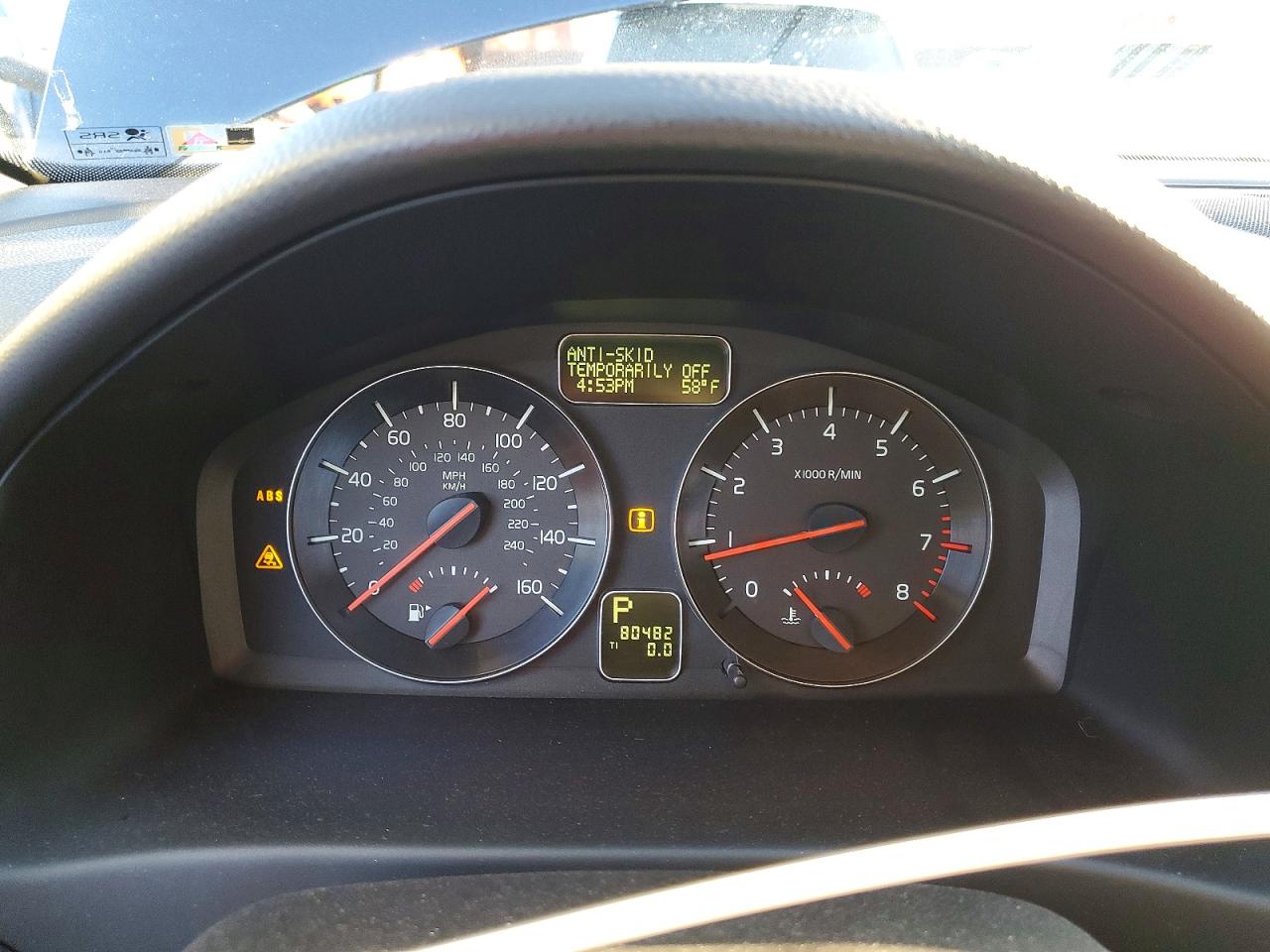2012 Volvo C30 VIN YV1672MK8C2269072 photo 9