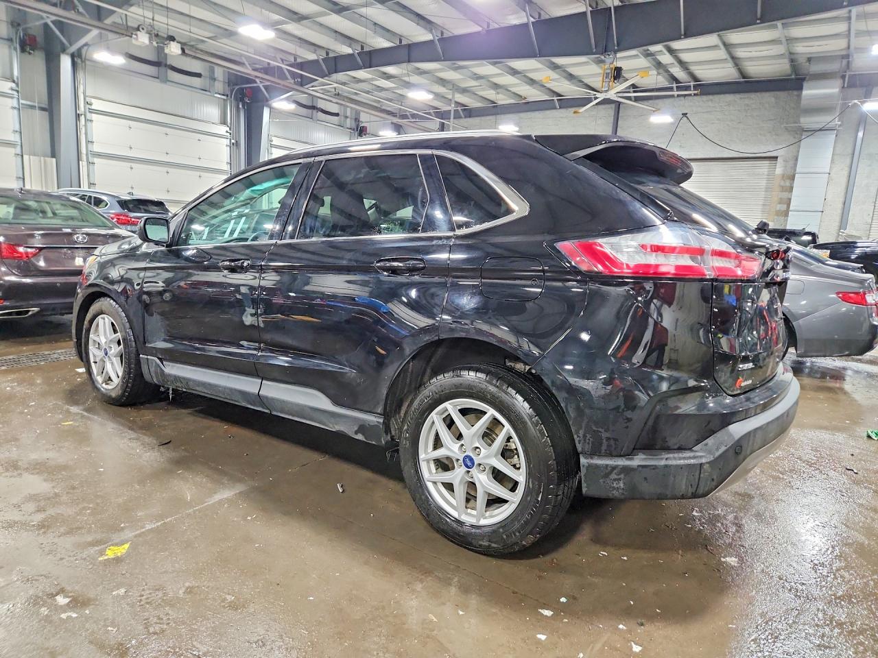 2021 Ford Edge VIN 2FMPK4J9XMBA09608 photo 2