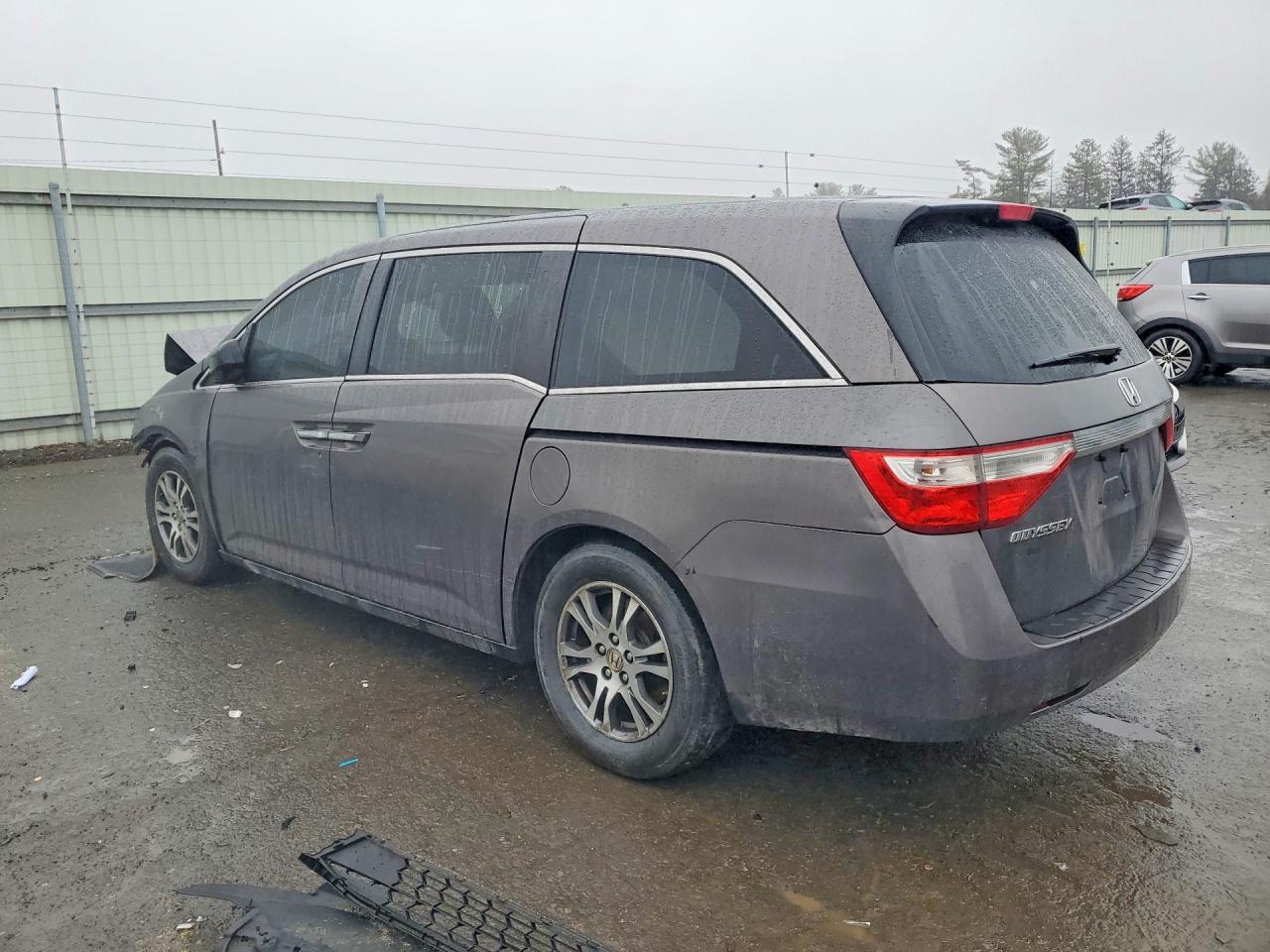 2012 Honda All models VIN 5FNRL5H4XCB057699 photo 2