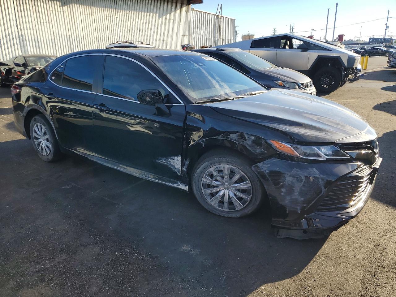 2019 Toyota Camry sola VIN 4T1B31HK1KU515267 photo 4