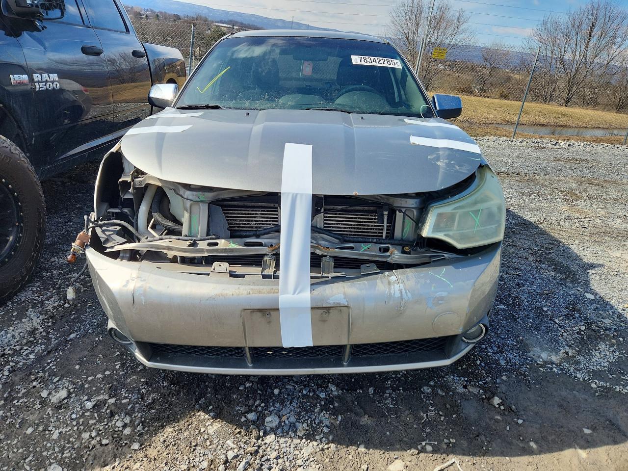 2008 Ford Focus VIN 1FAHP35NX8W251580 photo 5