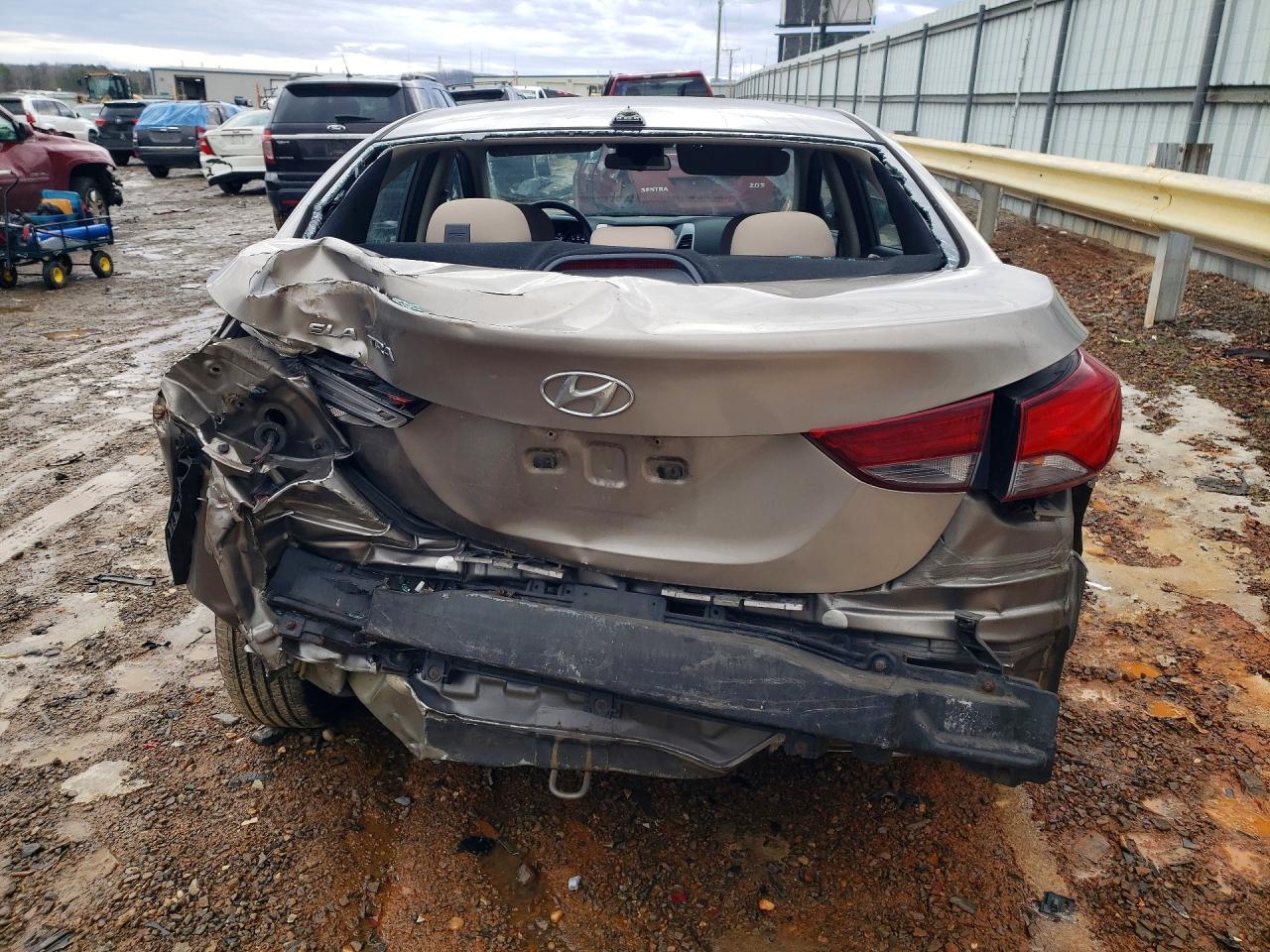 2016 Hyundai Elantra VIN 5NPDH4AE8GH723765 photo 6