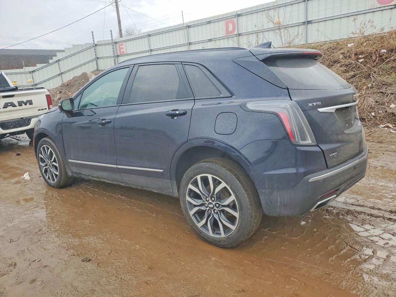 2021 Cadillac Xt5 VIN 1GYKNGRS8MZ152840 photo 2