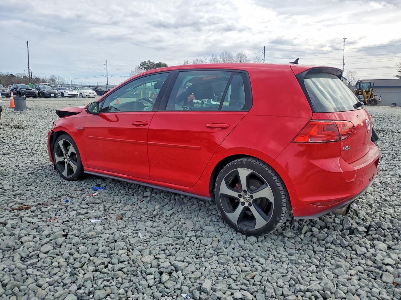 2015 Volkswagen Gti VIN 3VW4T7AU7FM029002 photo 2