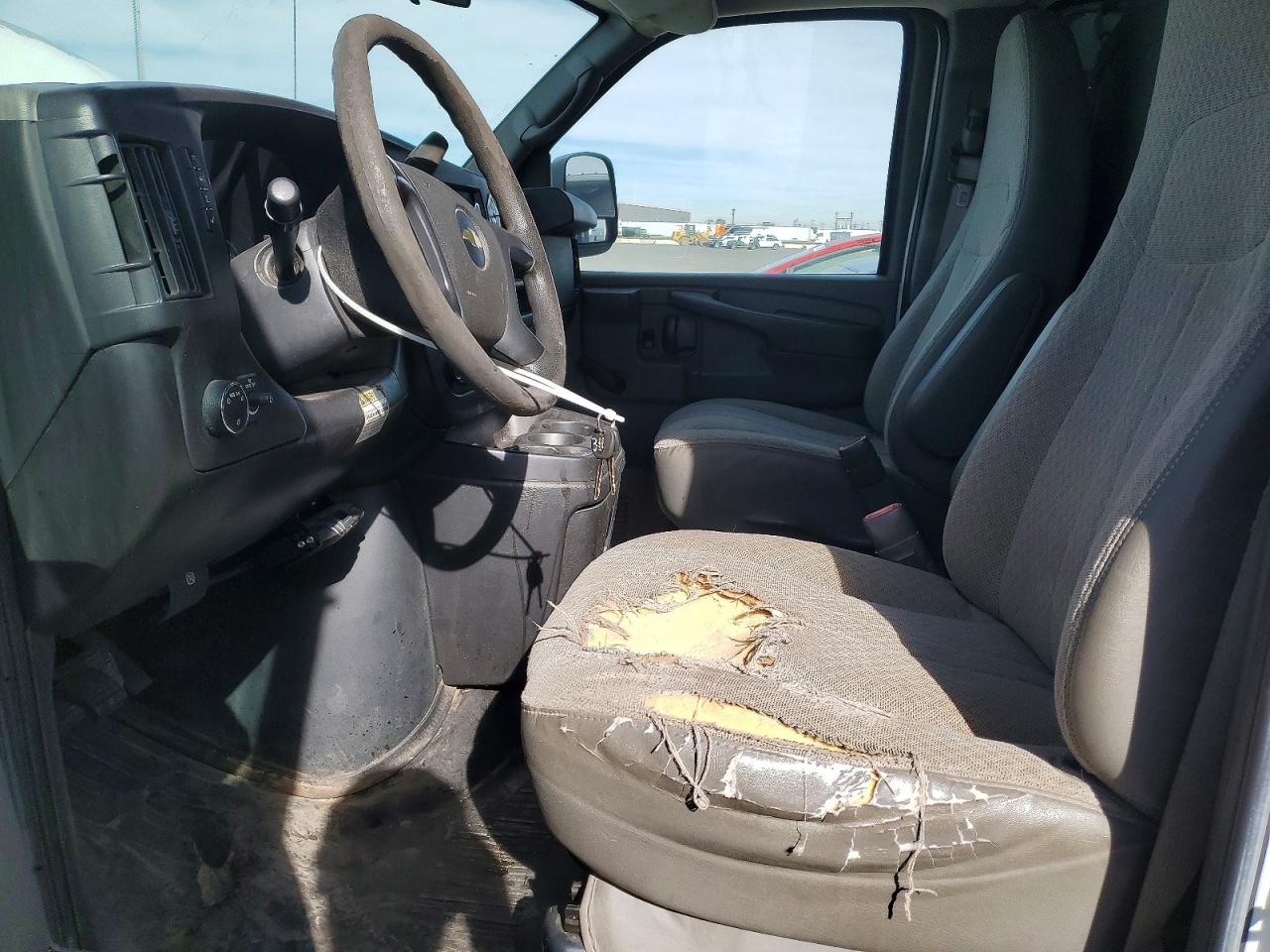 2011 Chevrolet Express VIN 1GCWGFCA0B1189078 photo 7