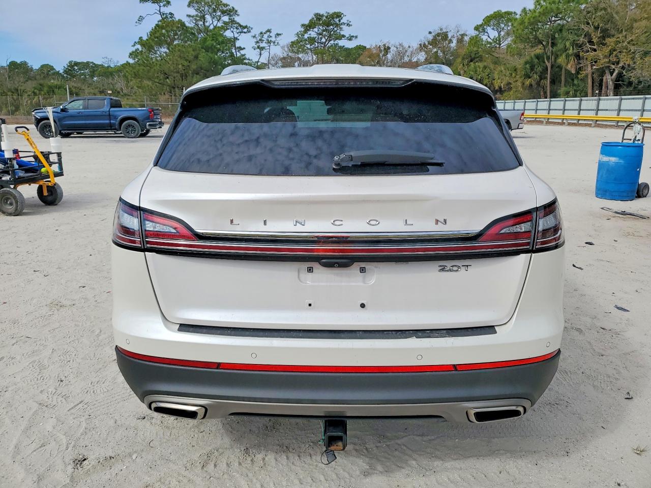2019 Lincoln Nautilus VIN 2LMPJ7J98KBL36420 photo 6