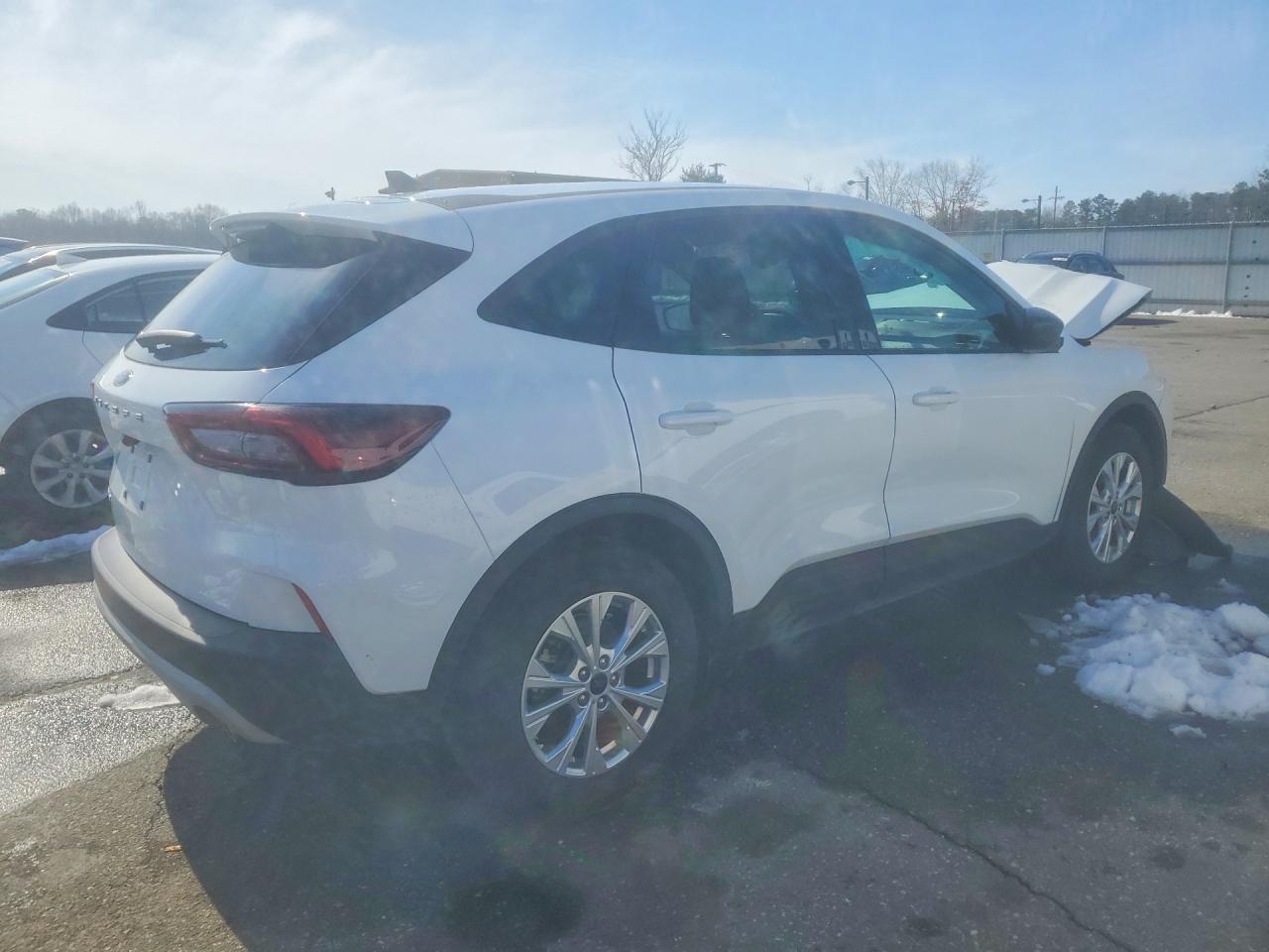 2025 Ford Escape act VIN 1FMCU0GN6SUA62738 photo 3