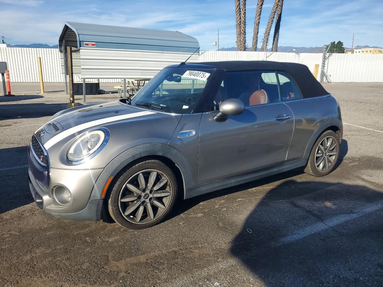 2016 Mini Cooper VIN WMWWG9C5XG3A91076 photo 1
