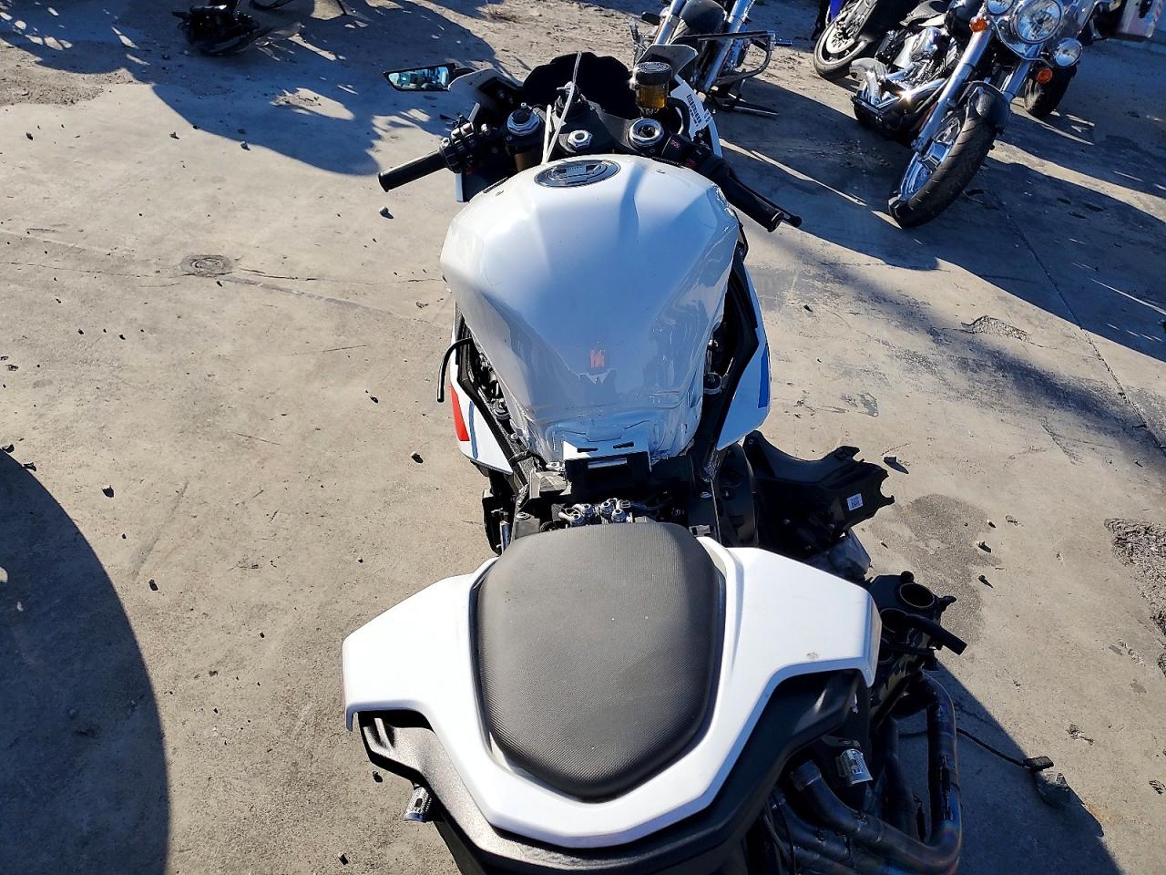 2024 BMW S VIN WB10E6301R6J50433 photo 6