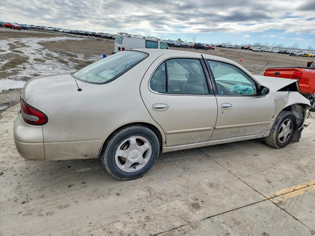 1997 Niss Altima VIN 1N4BU31D7VC150523 photo 3