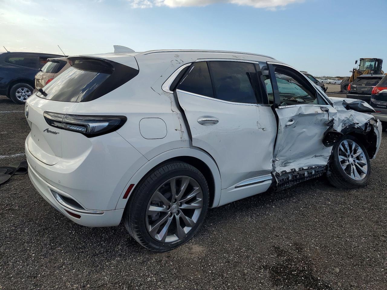 2021 Buick Envision VIN LRBFZRR41MD122678 photo 3