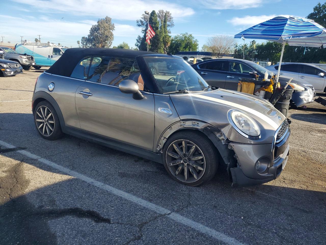 2016 Mini Cooper VIN WMWWG9C5XG3A91076 photo 4